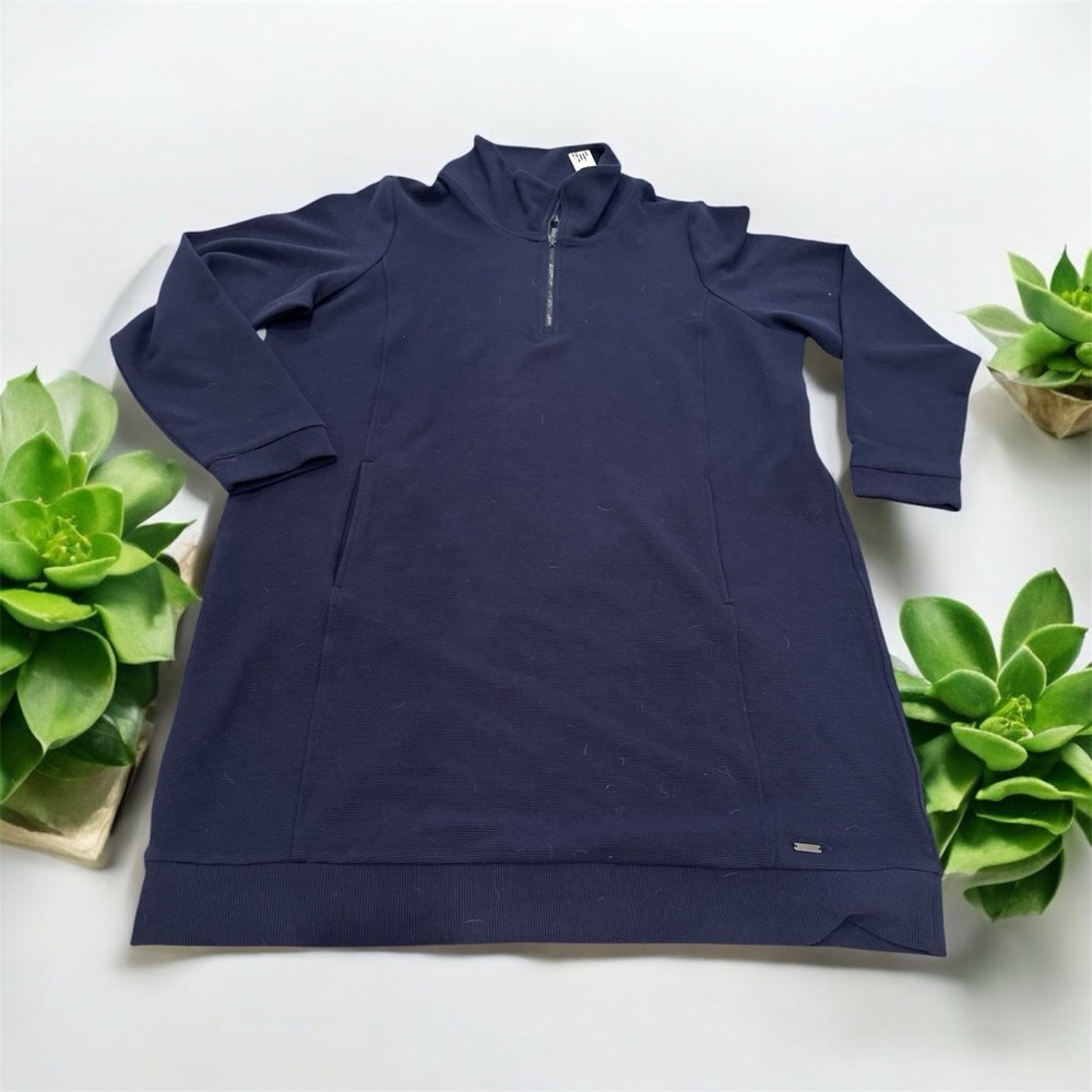 BRAND NEW HYBA 2X WOMAN LONG SLEEVE